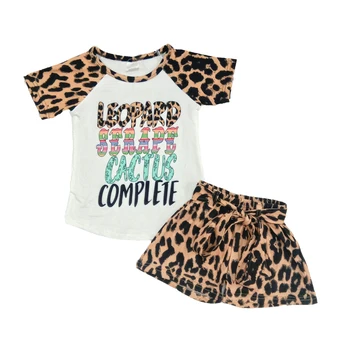 модерен летен костюм за момичета, риза raglan с букви и леопардовые къси панталони, комплект с колан, висококачествени дрехи за малките момичета Изображение 2